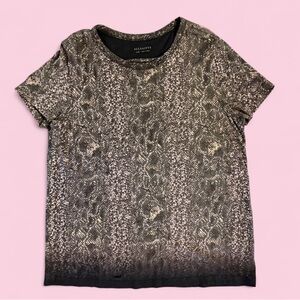 AllSaints Snakeskin Cutout Back T-Shirt – Gray Black | Size L